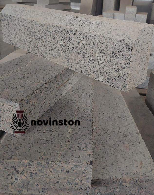 خرید جدول گرانیت نطنز با قیمت مناسب و فرآوری استاندارد از نوین سنگ. برای اطلاع از قیمت روز و ثبت سفارش با ما تماس بگیرید.