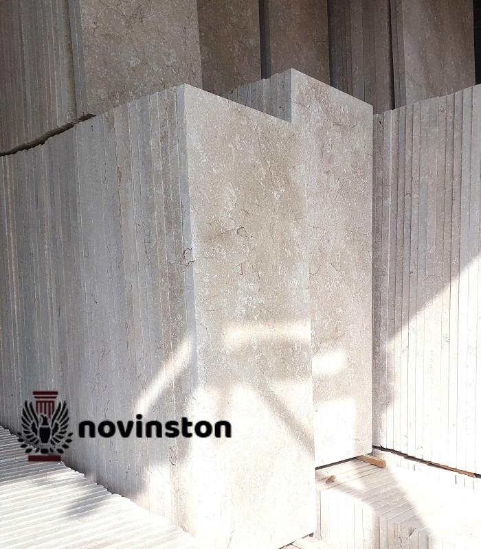  مرمریت اداوی با رنگ کرم روشن و مقاومت بالا، انتخابی شیک و بادوام برای پله‌های داخلی و خارجی ساختمان.