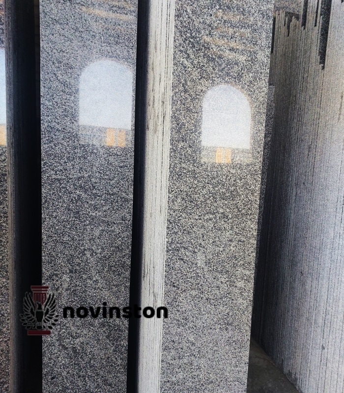 سنگ گرانیت الموت، یک انتخاب ایده‌آل برای نما و کف ساختمان. قیمت‌ها و مشخصات فنی این سنگ را اینجا ببینید.