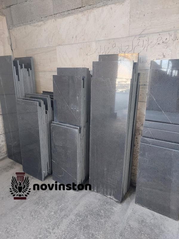  سنگ گرانیت مشکی، با جلوه لوکس و مقاومت بی‌نظیر، برای کف، دیوار و رویه کابینت مناسب است. گرانیت مشکی نطنز، با قیمت مناسب و کیفیت بالا، بهترین گزینه است.