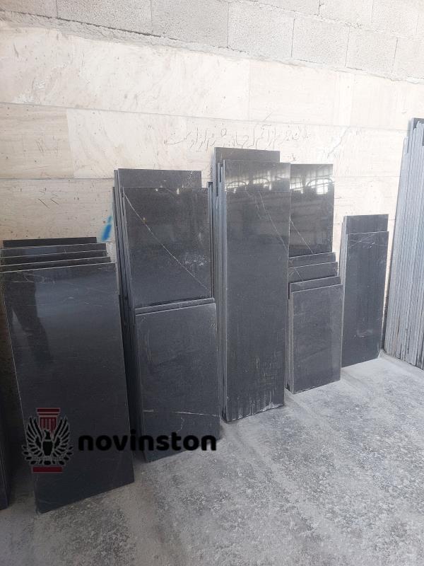  سنگ گرانیت مشکی نطنز، با مقاومت بالا در برابر حرارت و خراش، انتخابی ایده‌آل برای رویه کابینت آشپزخانه است. 