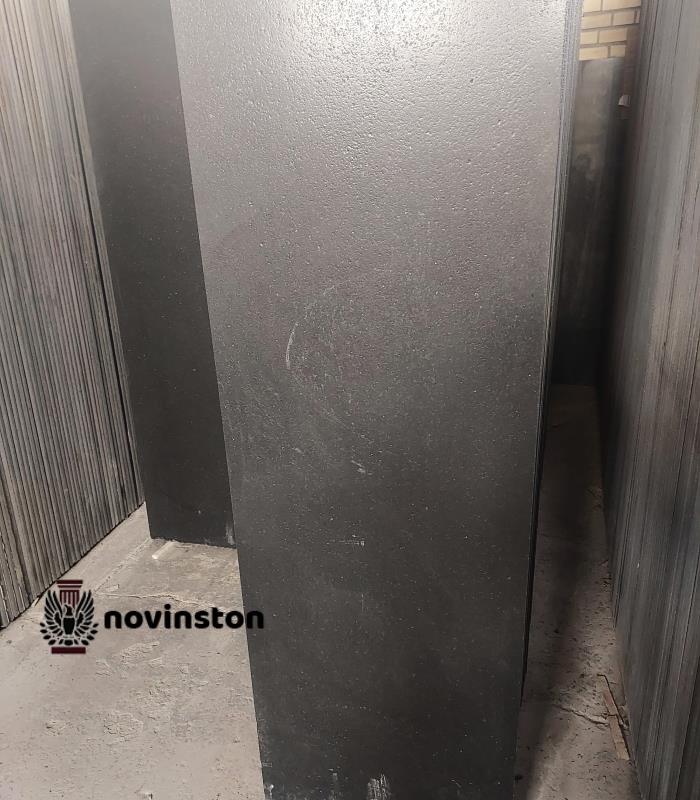 خرید سنگ گرانیت چرمی مشکی نطنز عرض 60 از تولیدکننده معتبر. بهترین کیفیت و ماندگاری بالا.
