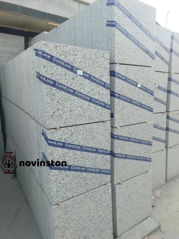  سنگ گرانیت نهبندان کرم فرشی 50 در 50 با بالاترین کیفیت از نوین سنگ تهیه کنید. تنوع طرح و رنگ.