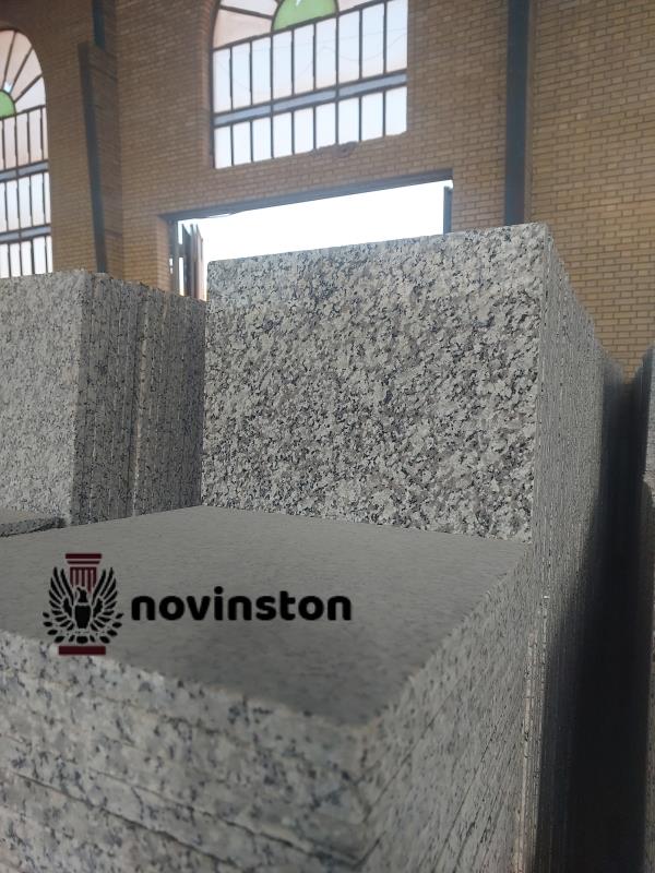 عرض 40cm، طول 40cm، ضخامت 2cm