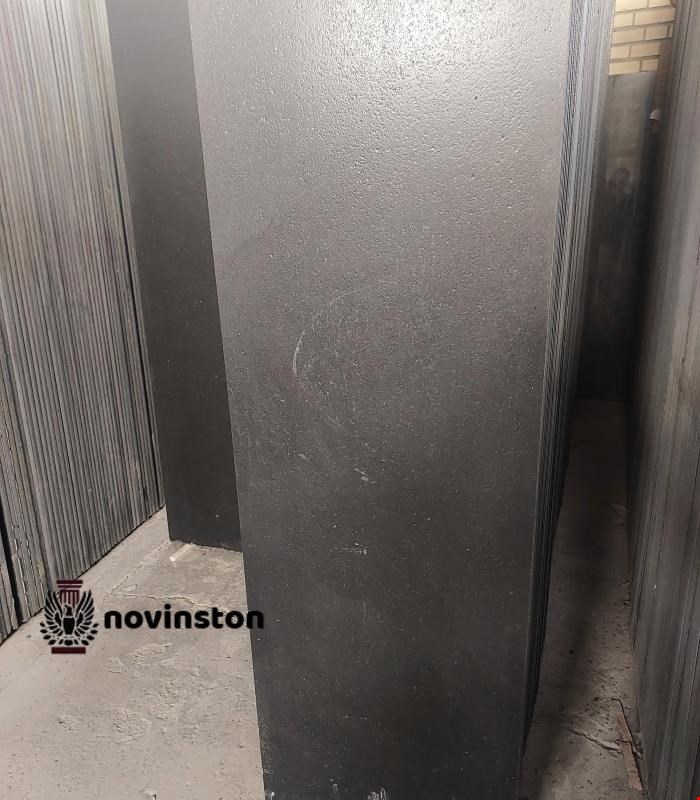 سنگ کانتر گرانیت مشکی نطنز چرمی