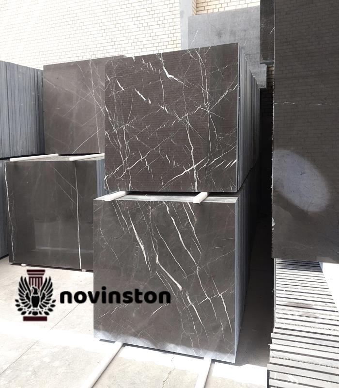  لوکس‌ترین انتخاب کفپوش: قیمت سنگ لاشتر مشکی صادراتی با ابعاد دقیق 100 \ 100 و ضخامت 2 سانتی‌متر. بهترین گزینه برای پروژه‌های لاکچری.