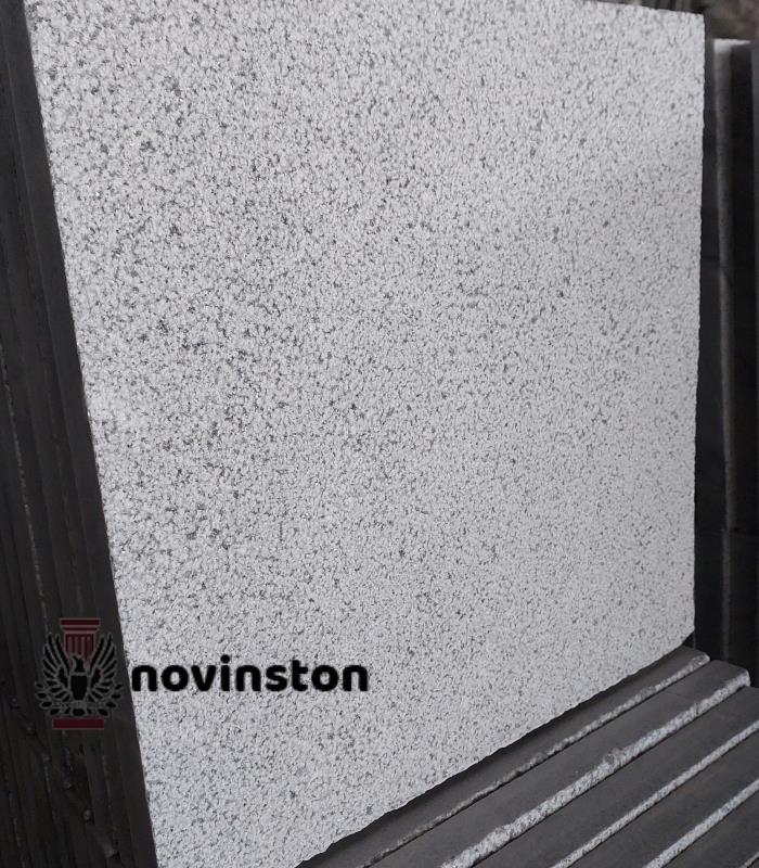  اگه دنبال کف‌پوشی خاص برای فضای داخلی خونه‌ات هستی، سنگ کریستال بوش همر انتخابی عالیه. رنگ ملایم، دوام بالا و سطح متفاوتش باعث میشه فضای خونه گرم، شیک و ماندگار بشه. نوین سنگ این محصول رو با قیمت مناسب و کیفیت تضمینی عرضه می‌کنه تا خریدی آسوده و مطمئن داشته باشی.