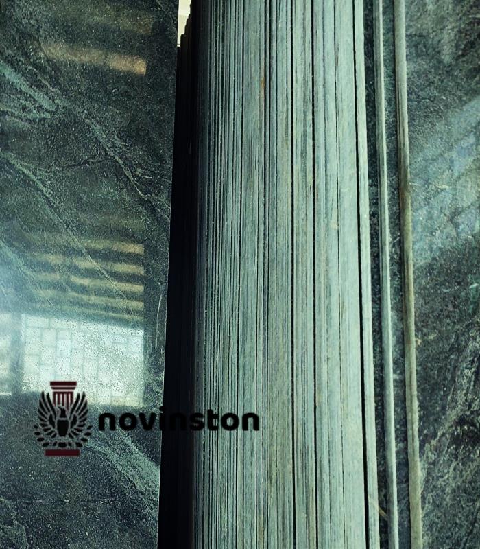  سنگ بی‌نظیر سبز اسپایدر با دوام بالا، مناسب اجرای پله و کف فضاهای پرتردد. خرید آسان با ارسال سریع.