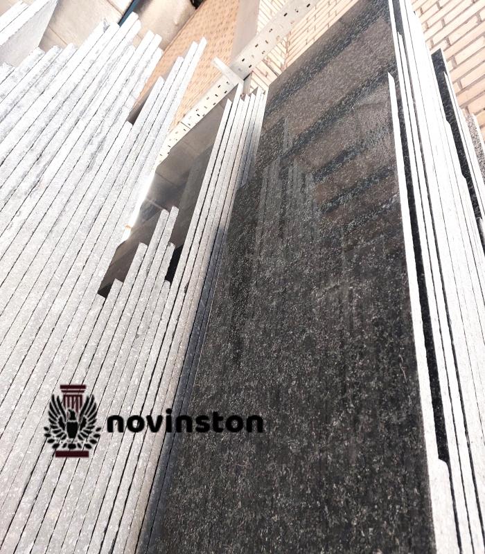  گرانیت زنجان به‌دلیل تراکم بالا و رنگ مشکی خالص، یکی از محبوب‌ترین سنگ‌های ساختمانی ایران است. قیمت دقیق و مشخصات کامل را در نوین سنگ بررسی کنید.