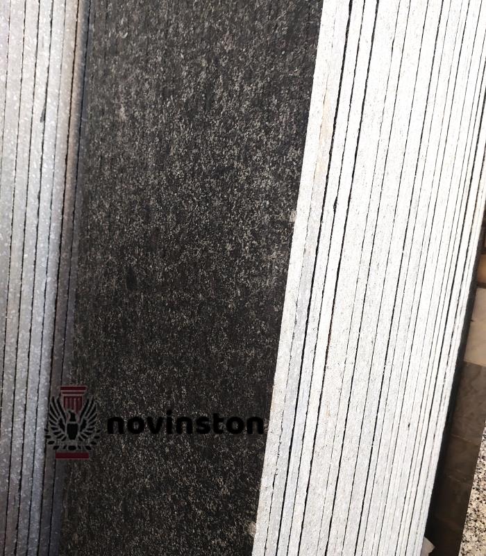  نوین سنگ با دسترسی مستقیم به معادن زنجان، بهترین گرانیت مشکی ایران را با قیمت واقعی و کیفیت تضمین‌شده عرضه می‌کند. انتخابی لوکس برای پروژه‌های خاص.