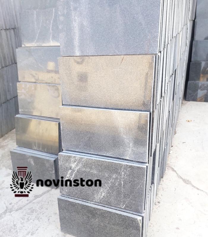 بهترین سنگ مقاوم برای پله‌ها و فضاهای پرتردد.