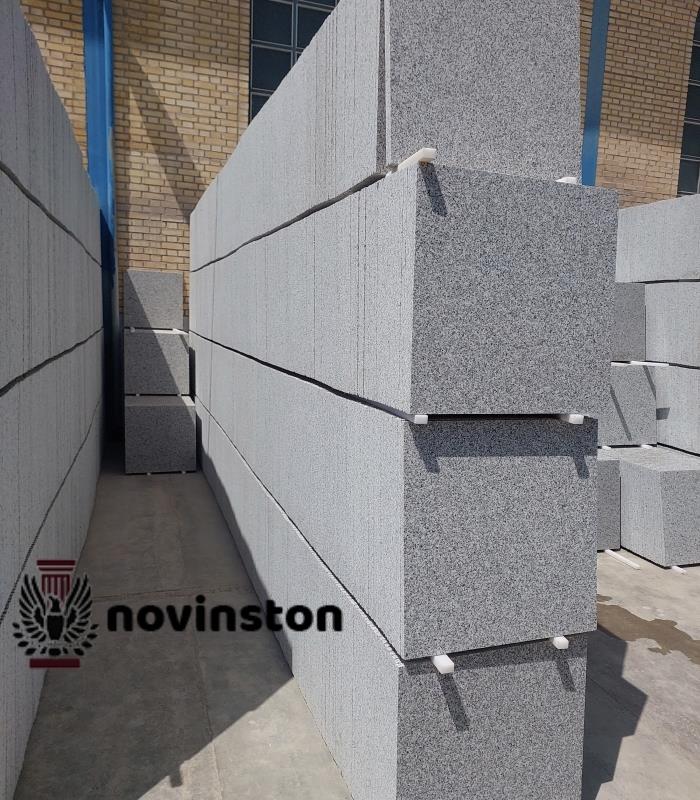  مقایسه تخصصی دو برند مطرح سنگ گرانیت نطنز از نظر کیفیت، قیمت و فرآوری.