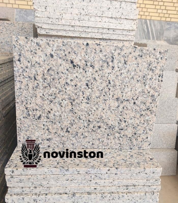  گر به دنبال جایگزین اقتصادی برای سنگ نطنز هستید، گرانیت نهبندان 35×35 بهترین انتخاب با دوام بالا است. 