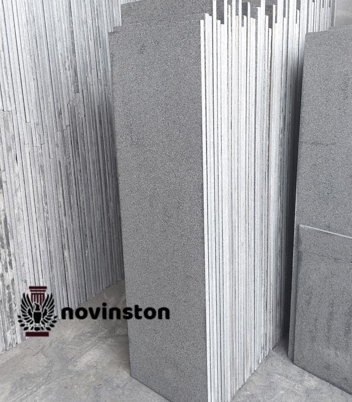  👉 اگر به‌دنبال سنگی مقاوم و شکیل هستید، این نوع گرانیت بهترین انتخاب برای فضاهای پرتردد شماست.