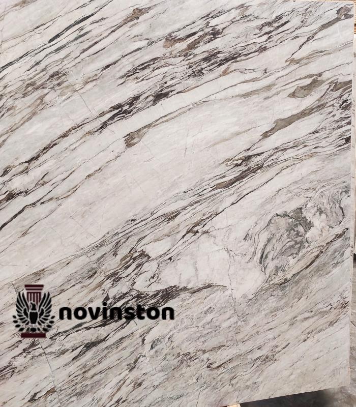 سنگ اسلب سفید الیگودرز؛ ایده‌آل برای کف و دیوار