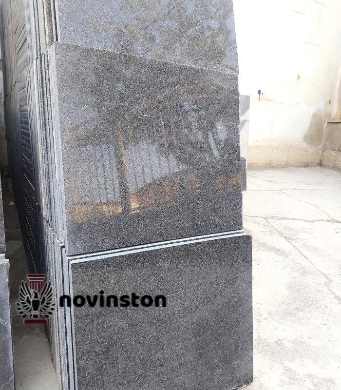 گرانیت مشکی نطنز، یک فرصت طلایی برای صادرات. در این مقاله با پتانسیل صادراتی، بازارهای هدف، مزیت‌های رقابتی و فرآیند صادرات این سنگ ارزشمند آشنا شوید.